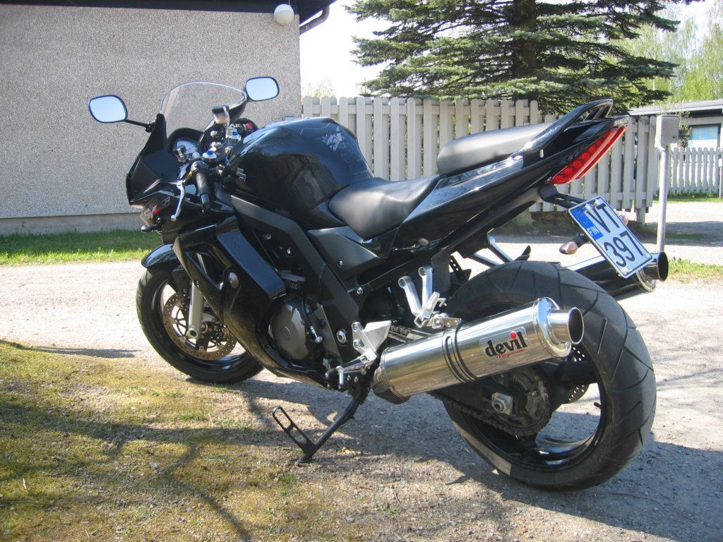 sv1000s_oma005.jpg